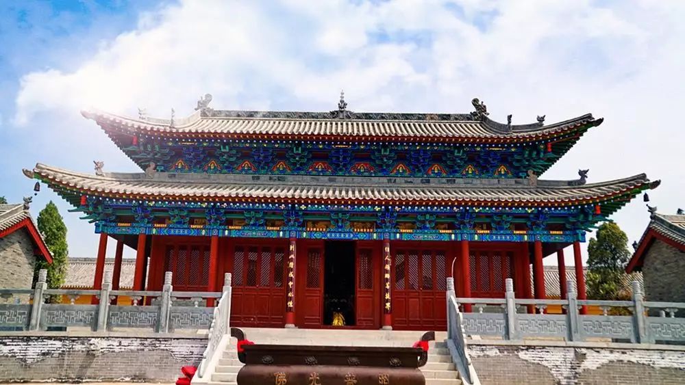 周仓什么成语_关公关平周仓图片(2)