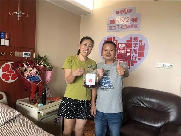 怎样赞美女老师 030f1cc5c4b544969e9fa473e4ae3240.jpeg