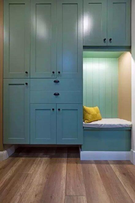 入户玄关鞋柜设计图欣赏 0b39c21427f04b8fb57b3265d9230729.jpeg