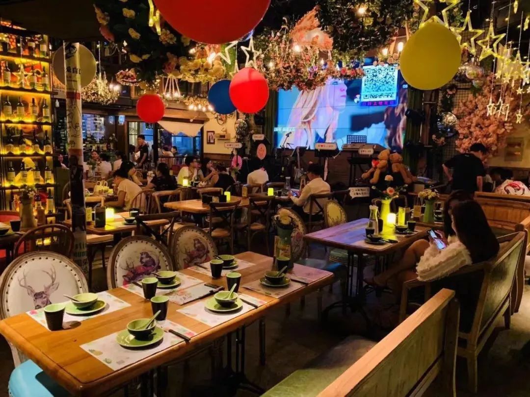 仅18.18元撸小郡肝火锅串串 江汉路5折无限量吃烤肉自助大餐,更有爆浆披萨...