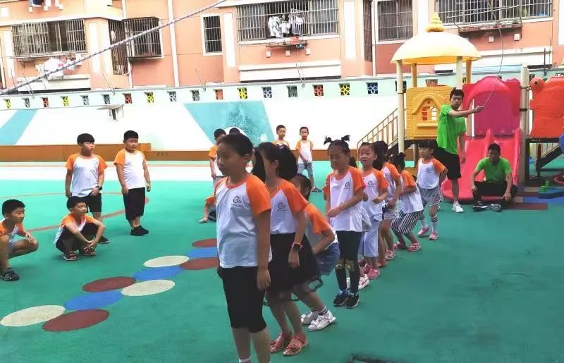 大家怎么练习跳绳的 1f0f66dd5ccb4704a210b6bd150af688.jpeg