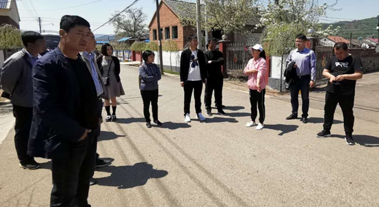 杨士岗镇实现村民生活垃圾处理不出院