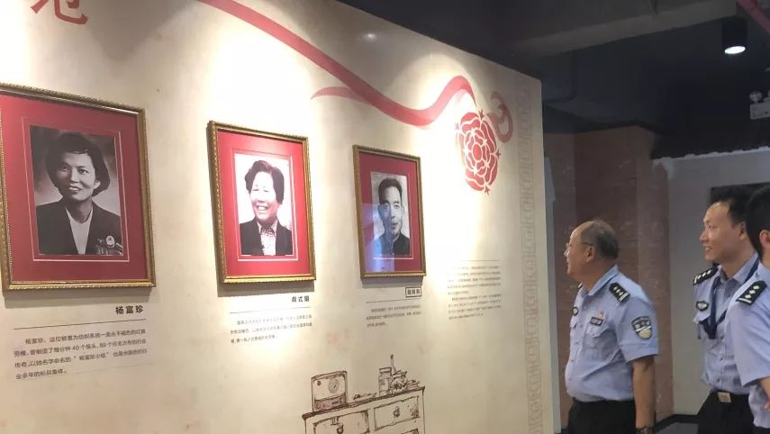 党建我心了解曹杨历史感受劳模精神