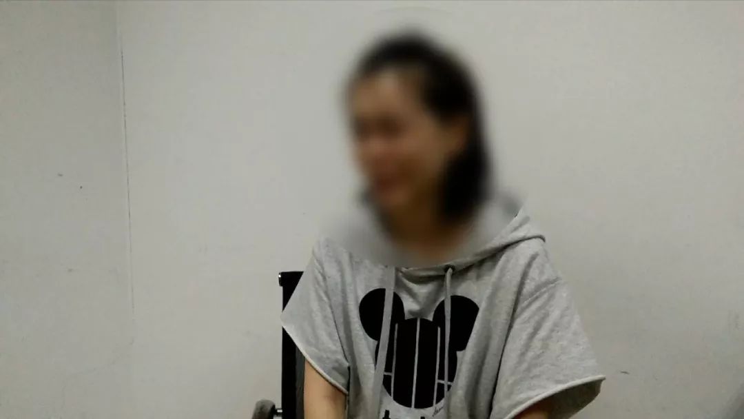 14岁初中女生身上突然多了2个.妈妈一看崩溃要跳楼!