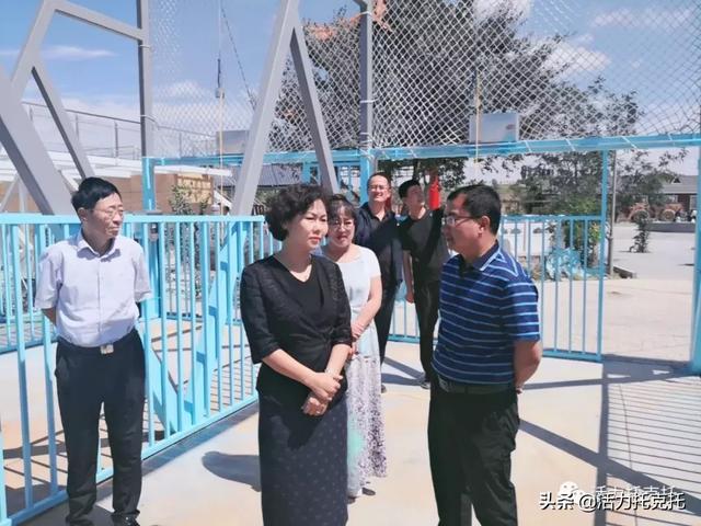 托克托县委副书记政府县长李春燕调研黄河印象玻璃观景台项目建设情况
