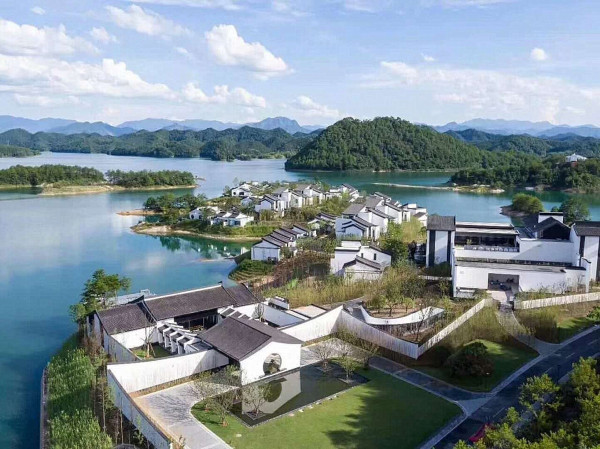 西湖湖景房多少钱一平 8b253432fbd34fbcab772bfcbe186c76.jpeg