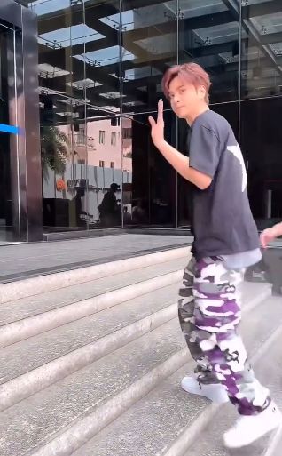 罗志祥腿伤严重被送医院,疼痛难忍靠打麻醉针缓解