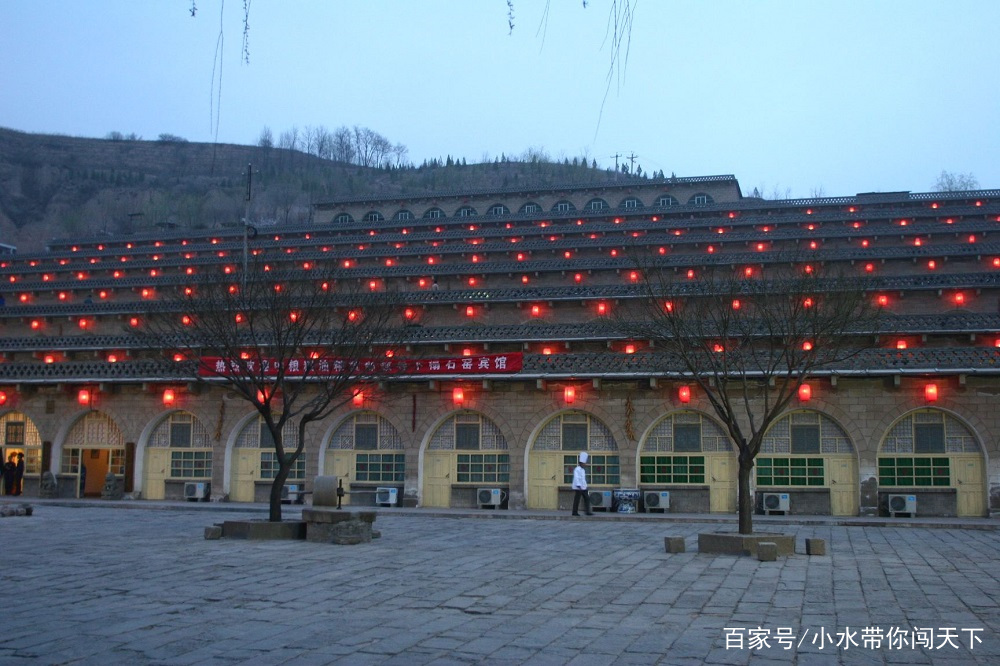 来延安旅游,除打卡红色旅游景点外,像壶口瀑布的美也不要错过!