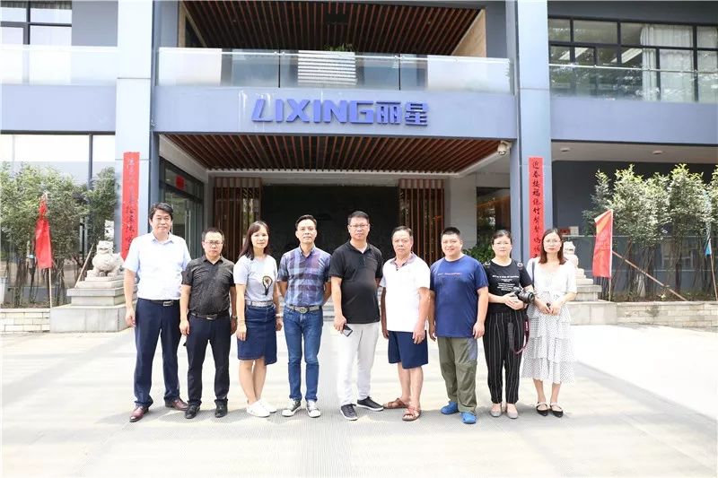 精彩丽星cctv央视人员莅临丽星参观