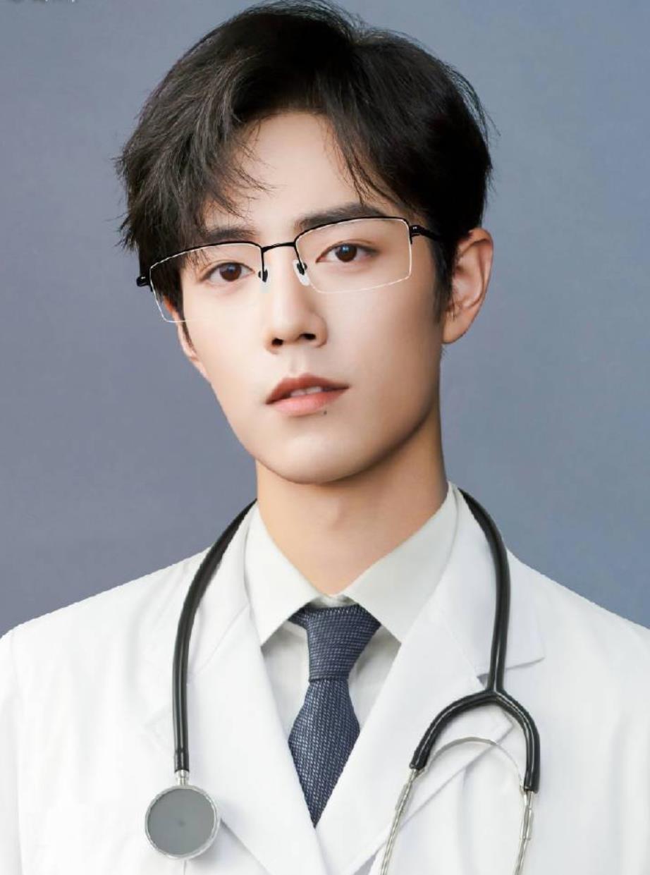 杨紫拍戏喜欢插男星鼻孔?李现邓伦都没躲过,网