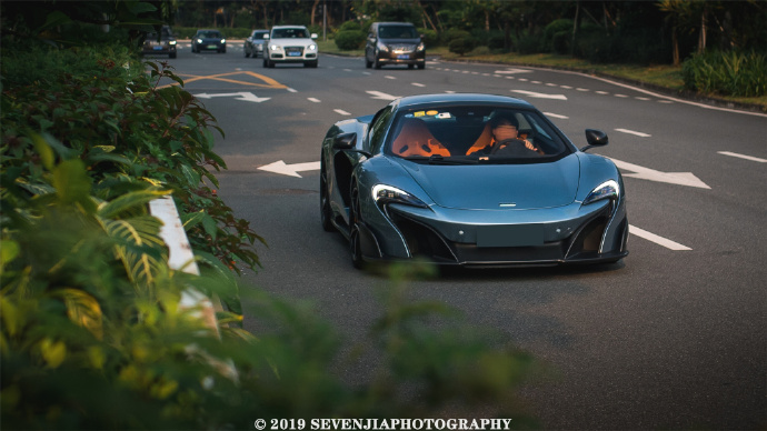 mclaren 675lt spider