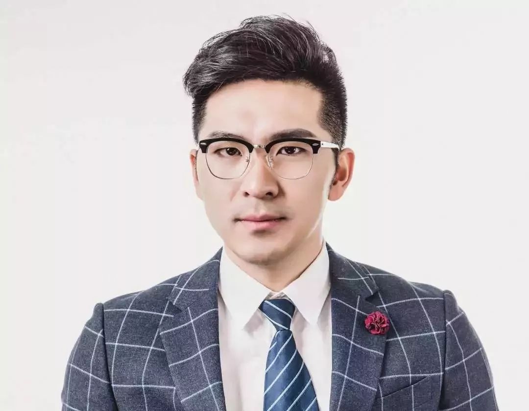 主持人口才训练与实用技巧_演讲与口才训练图片(2)