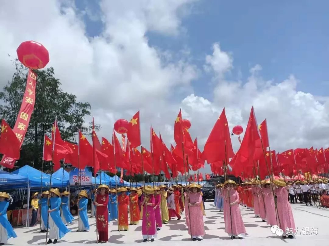 【开海节】千舟竞发 侨港开渔啰!_北海