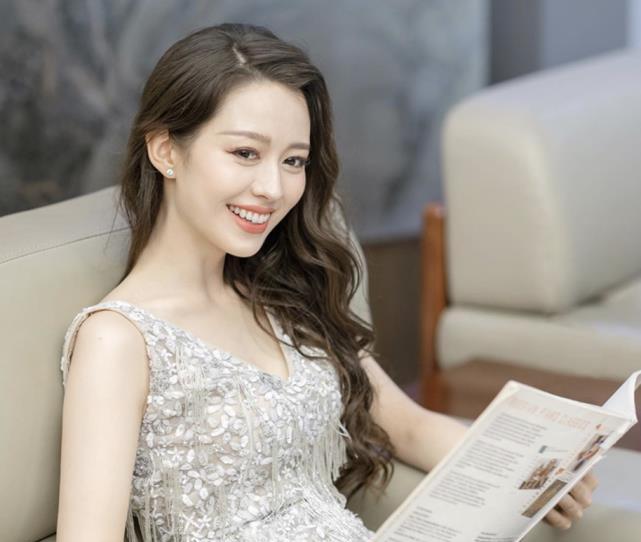 吉娜爱丽丝个人资料