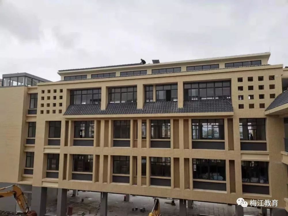 芹洋学校进行室内空气环境质量检测,为师生安全保驾护航