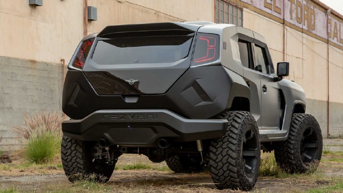 2020 rezvani tank x