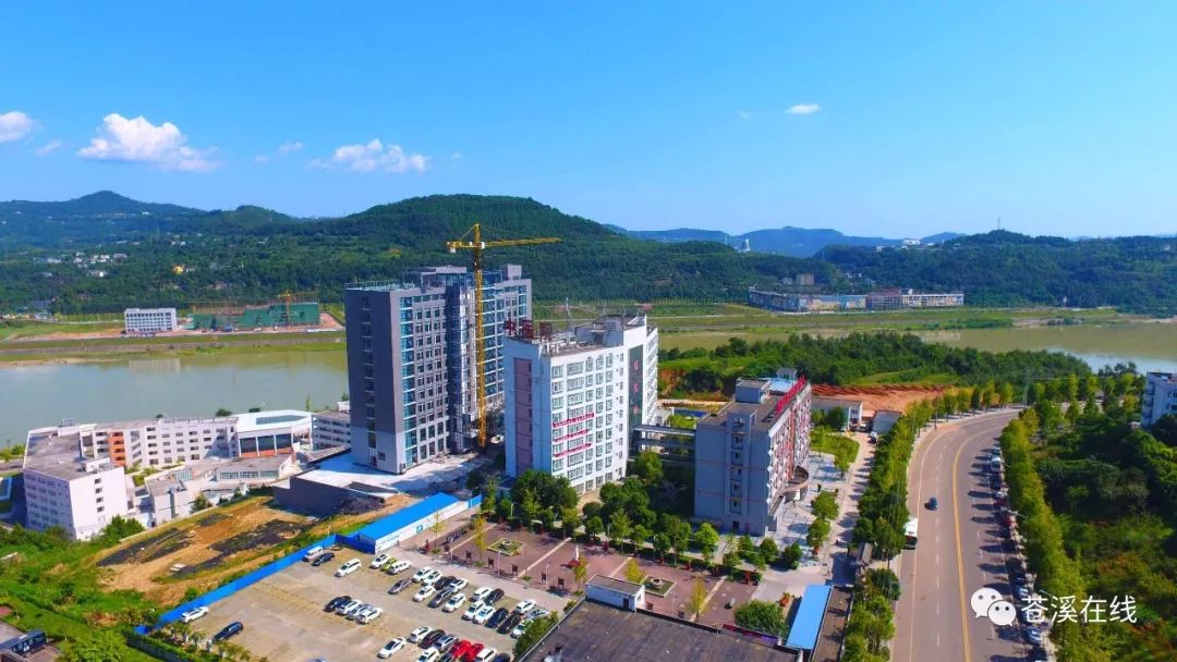 广元一医院新建大楼即将竣工了!_苍溪县