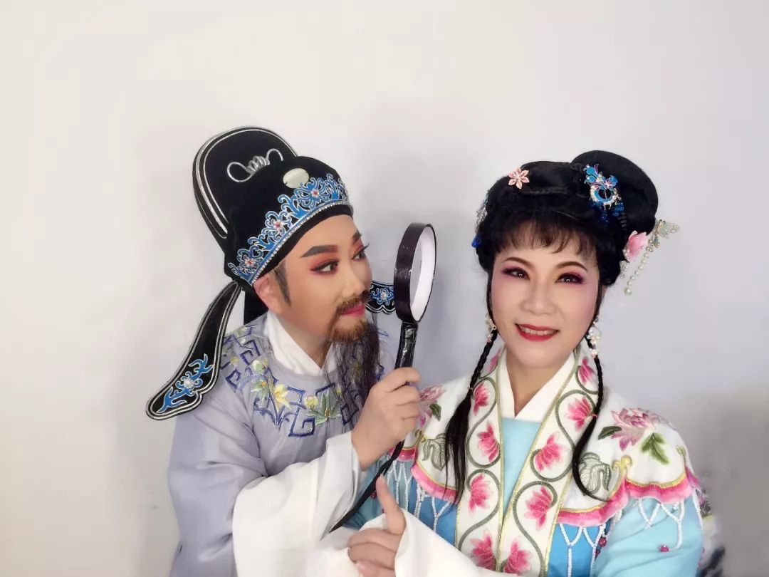 越剧王老虎抢亲选段戏豹曲谱_越剧王老虎抢亲剧照