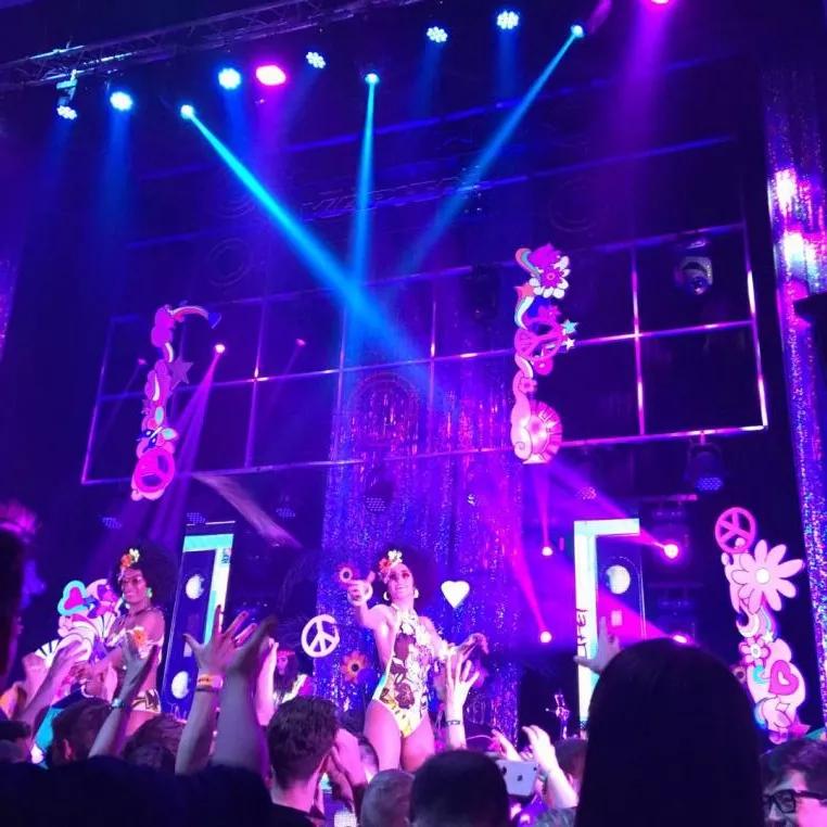 维吾尔族留学女孩的发现:西班牙简直就是地球