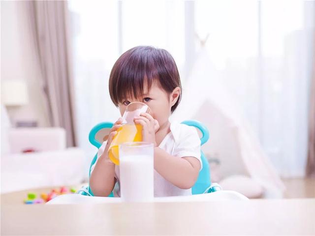                     5岁男童把它当零食，1年后满嘴生疮，诊断后：口腔癌后期