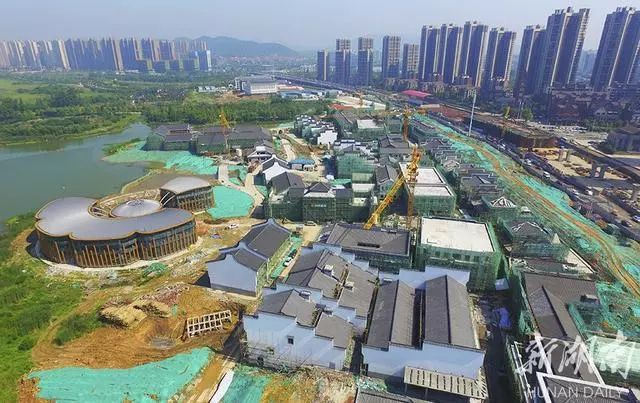 明年到洋湖感受江南古韵水街34栋仿古建筑群初现雏形
