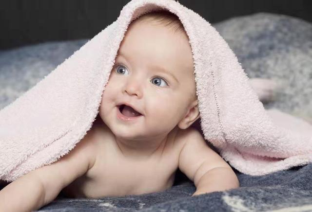                     原创            婴幼儿必须补充的几种营养素，分清吃的时间，才能发挥其作用