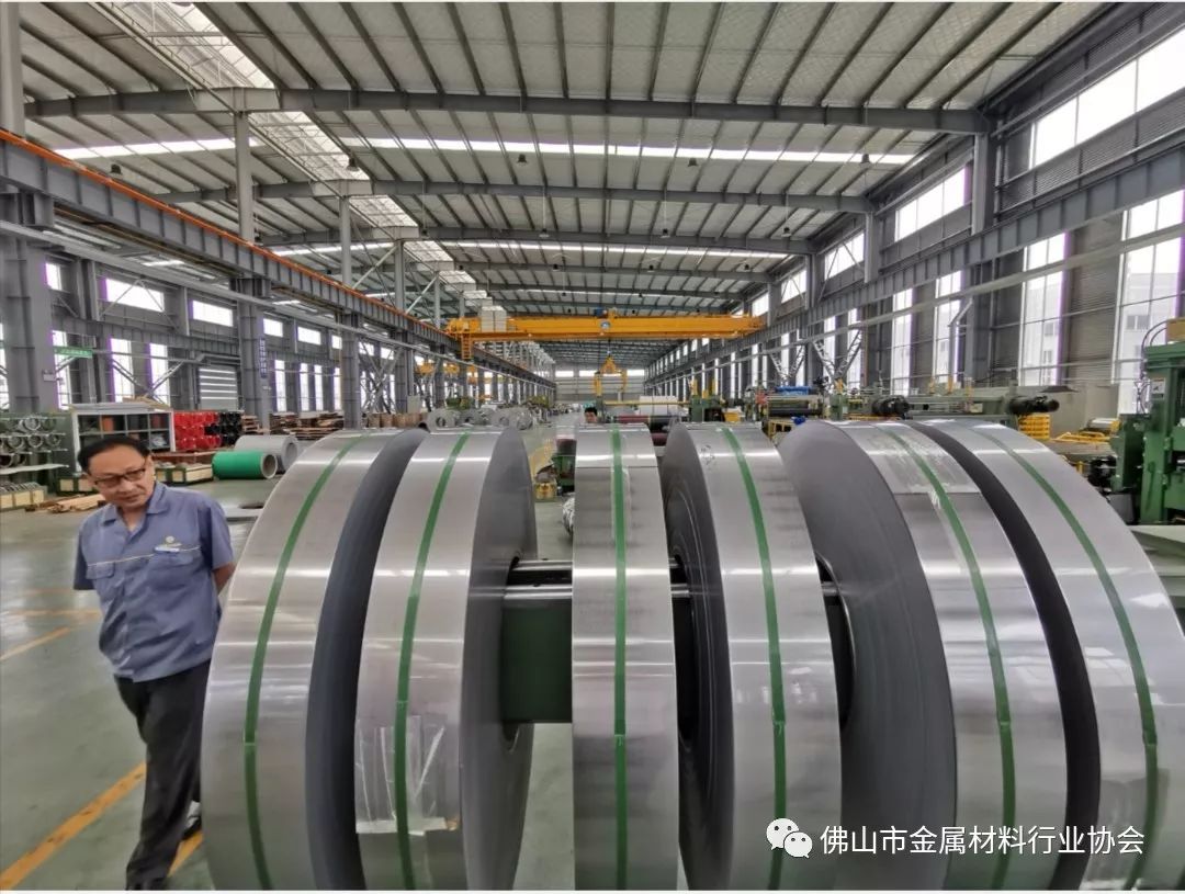 2019年阳春GDP_阳春三月(2)