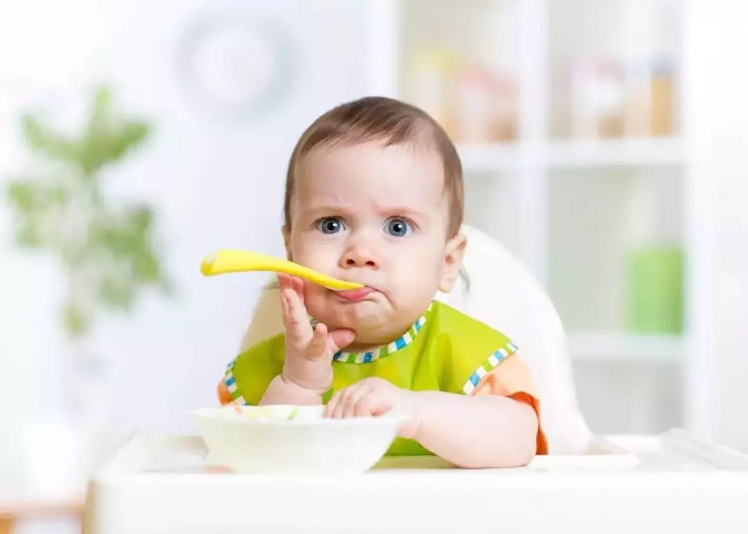 培养宝宝吃饭好习惯，4个攻略请收藏|潮妈妈