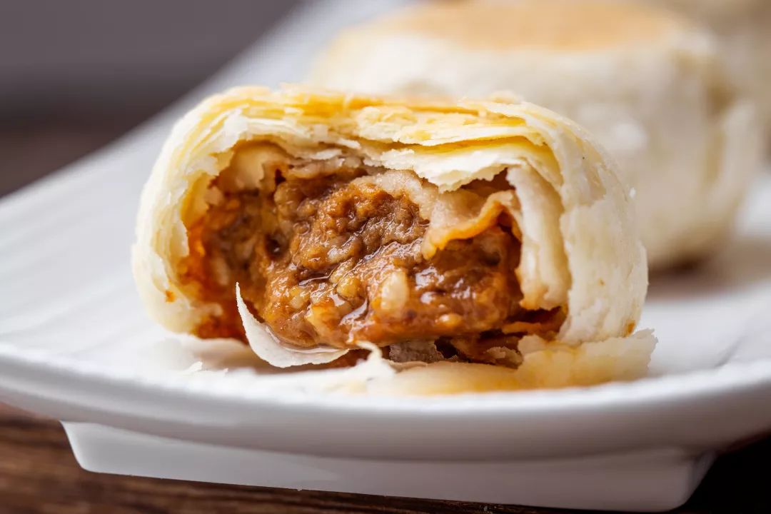 详解苏氏鲜肉月饼,大包酥快速成型! pt电子游艺