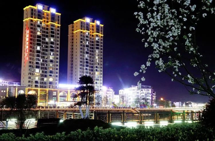 夜太美施秉这波夜景图值得你刷屏