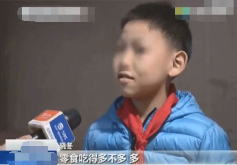                     5毛钱买7岁女孩性早熟：多少孩子正在被毒害