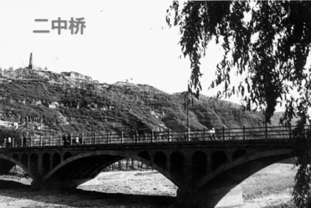 乡宁人口_乡宁罗河沟小姐图片