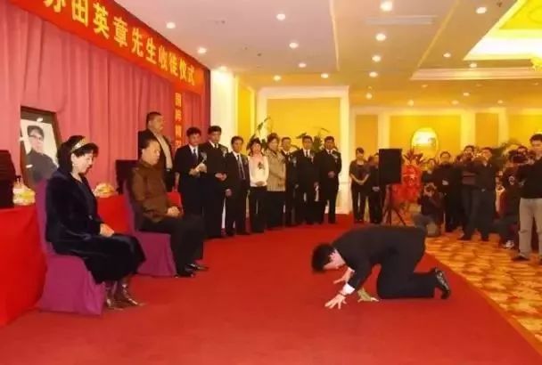 惊呆笑喷!田英章完胜王羲之成为“当代书圣”的四大理由! 真钱捕鱼游戏注册送分