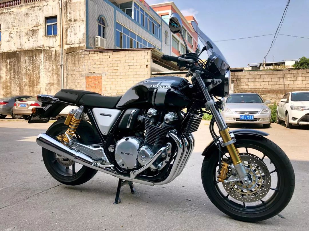 转让厦门大贸本田cb1100rs顶配