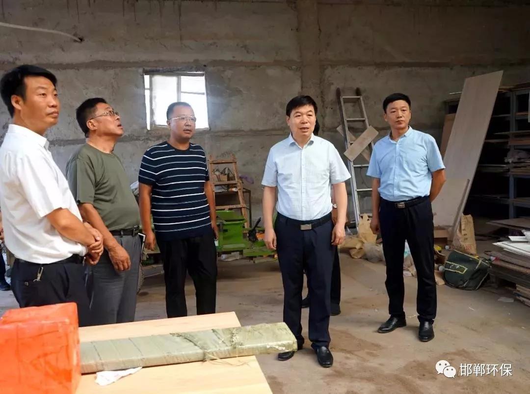 邯郸市丛台区区委书记李学军暗访大气污染防治工作