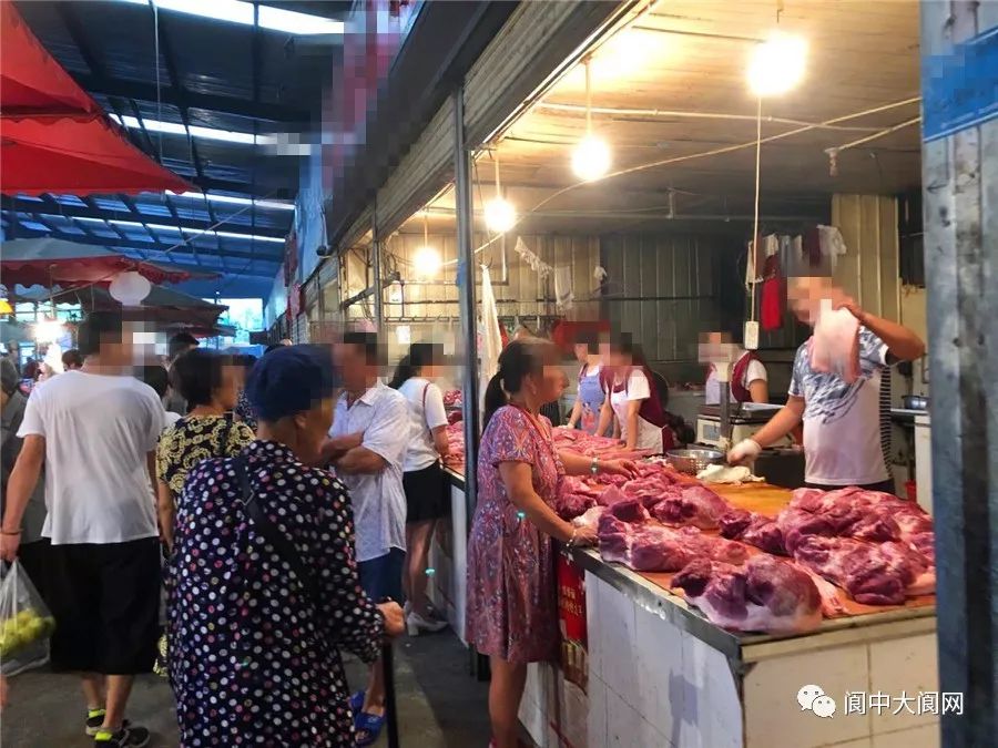 今天阆中猪肉开市,快看看涨价没有?