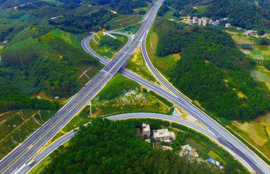 这是重庆长寿至合川的高速公路,合长高速公路的简称.