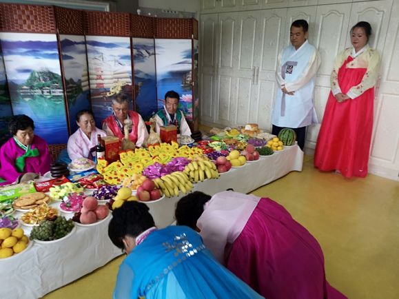 我们的节日|悠悠敬老心,浓浓感恩情_李光平