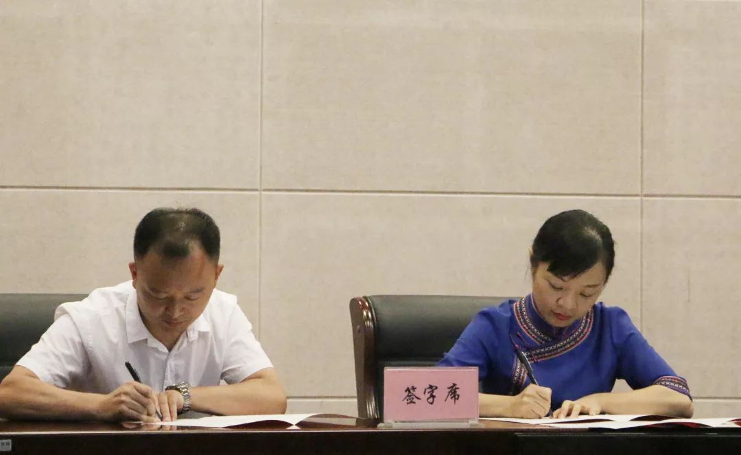 图文:胡伟鸿监制:吴文伟编辑:杜雯莉 梅钤 陈强返回搜狐,查看更多