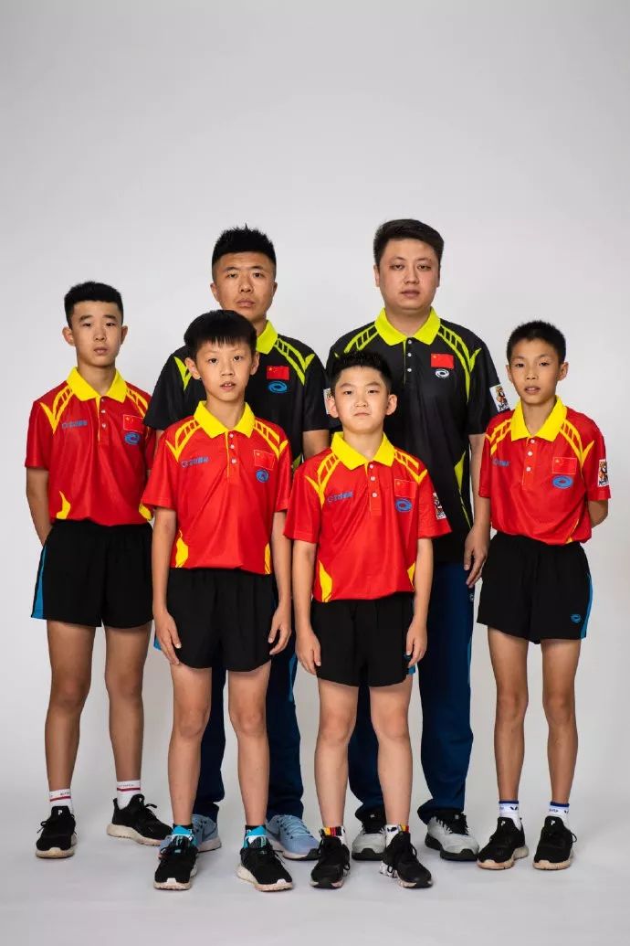 u9-u10男子组中国队定妆照u9-u10女子组中国队定妆照u7-u8男子组中国