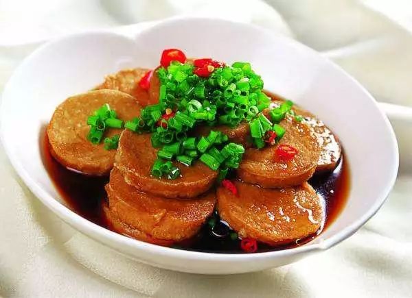 怎么做红烧猪头 281e399d16104d459bcd571854806b8f.jpeg