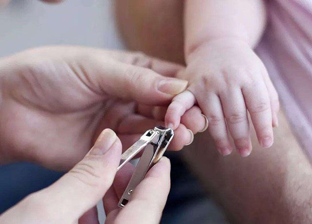                     原创            小孩子起湿疹，家长非常心疼，那么应该如何避免呢？