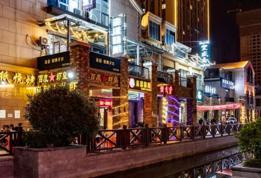 大理人均消费_大理古城图片(2)