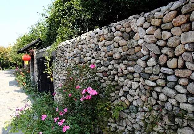 庭院设计石头在围墙设计中的玩法