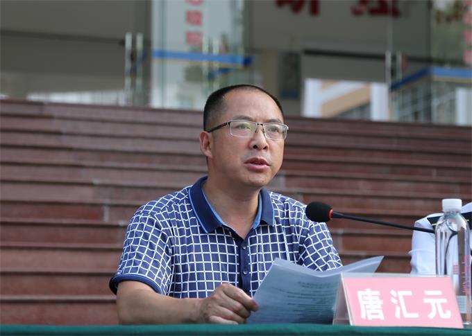 迷彩军训,青春无悔——石门一中举行2019级新生军训动员会暨开幕式