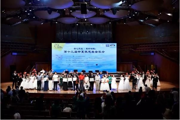 十三频道 现场直播 785bf7922c6a431f94a6694a32362ad2.jpeg