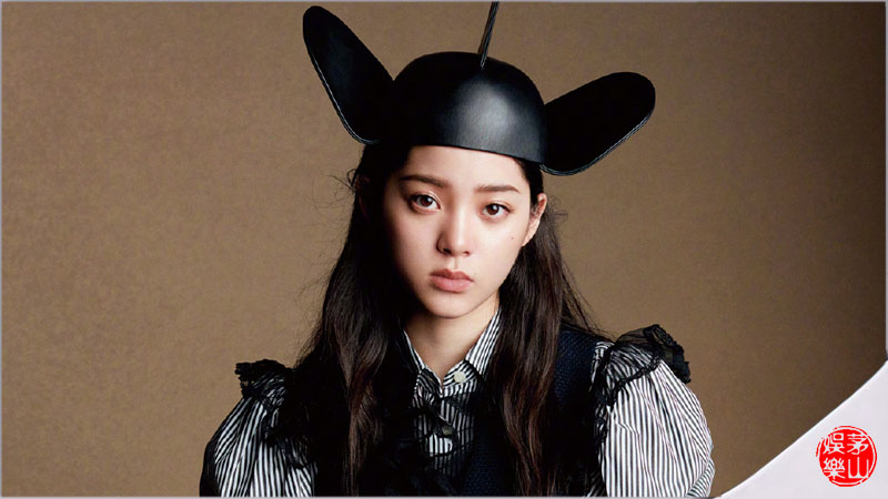 欧阳娜娜遭台教授及台知名网红怒怼,只因转发