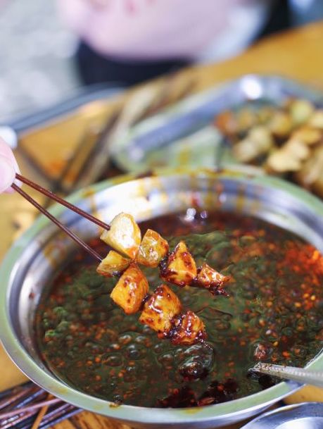 乐山的油炸PK成都的甜不辣,谁才是油炸小吃之