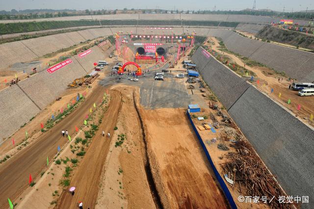 沙漠沙子制作混凝土 e0a18d678ae54ddaba119cdb45f8c775.jpeg