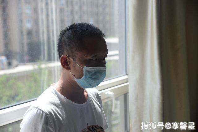                     重症孙子30天花23万，爷爷果断拒救：我有4个孙子不差这一个